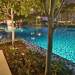 The Moon Homestay At Putrajaya